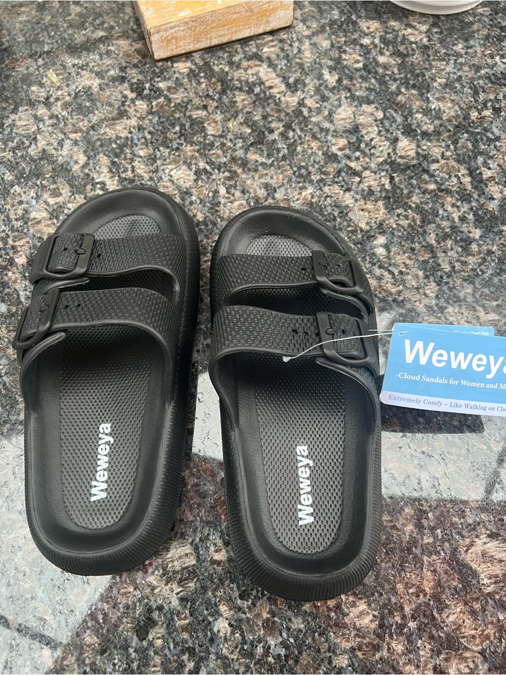Weweya Double Buckle Pillow Slides Women Size 35-36 US 4.5-5.5